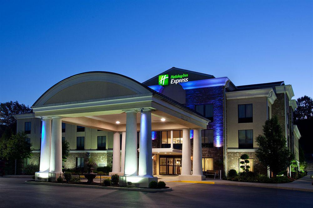 Holiday Inn Express & Suites - Sharon-Hermitage By Ihg West Middlesex Extérieur photo