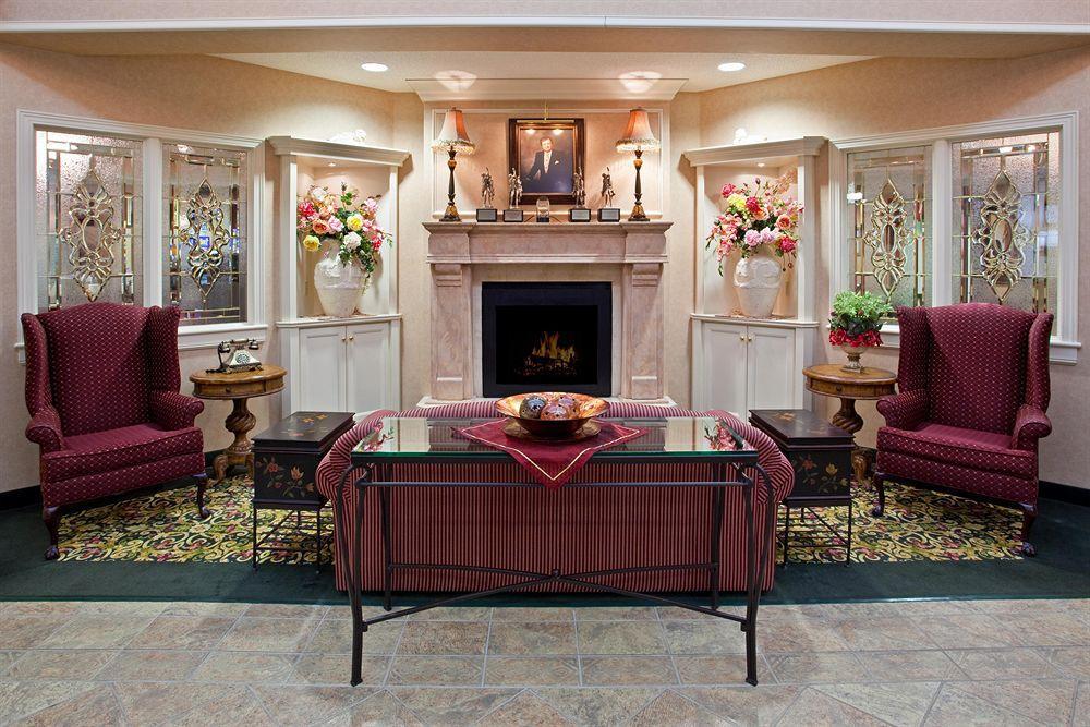 Holiday Inn Express & Suites - Sharon-Hermitage By Ihg West Middlesex Intérieur photo