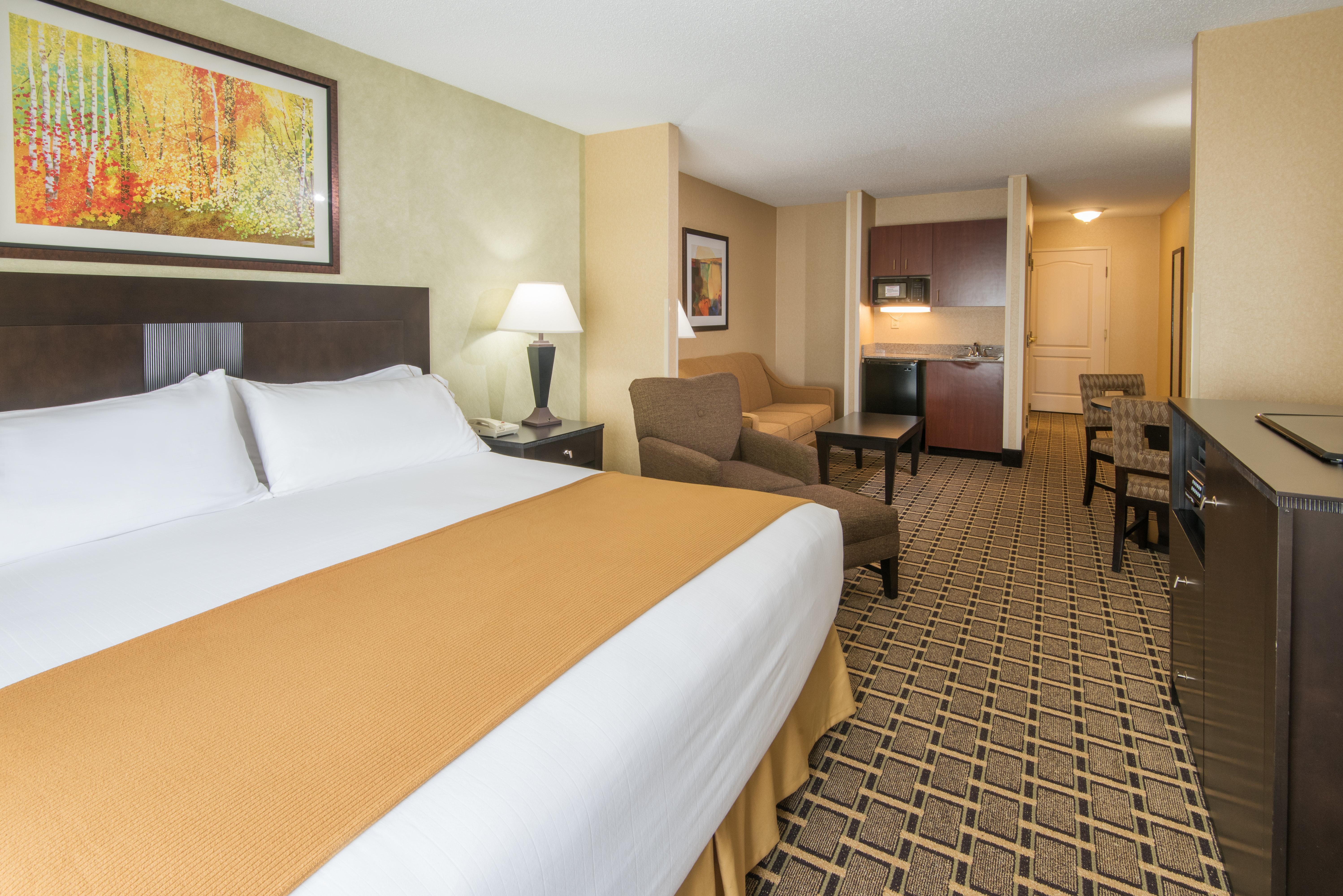 Holiday Inn Express & Suites - Sharon-Hermitage By Ihg West Middlesex Extérieur photo