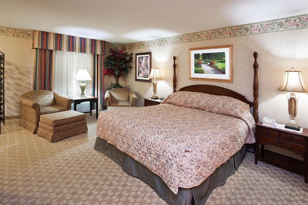 Holiday Inn Express & Suites - Sharon-Hermitage By Ihg West Middlesex Chambre photo